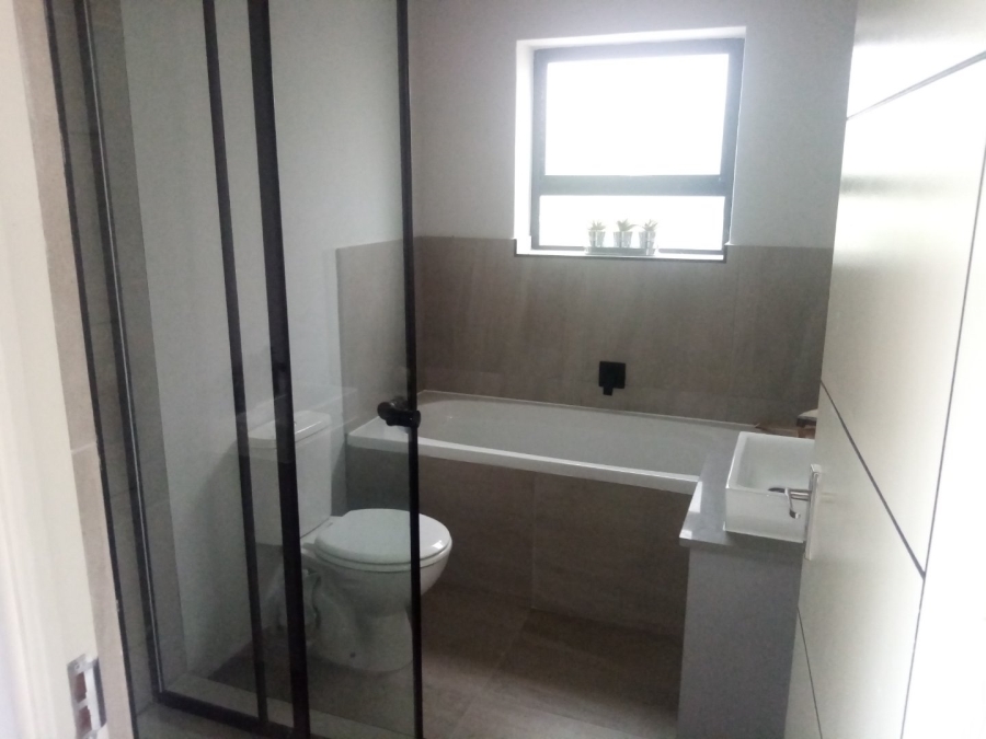 2 Bedroom Property for Sale in Table View Western Cape